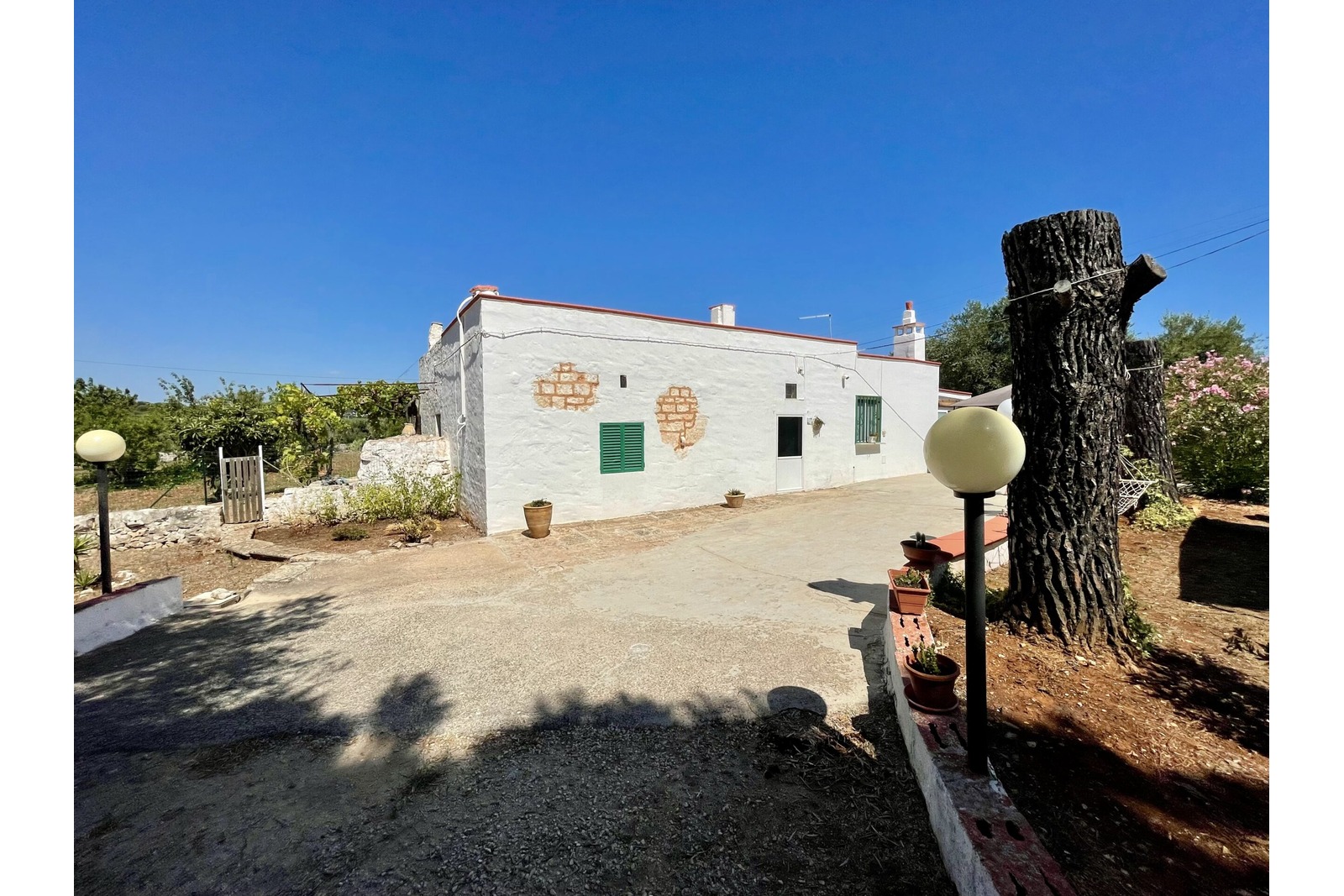 Traditional farmhouse, star vaulted ceilings - Ostuni